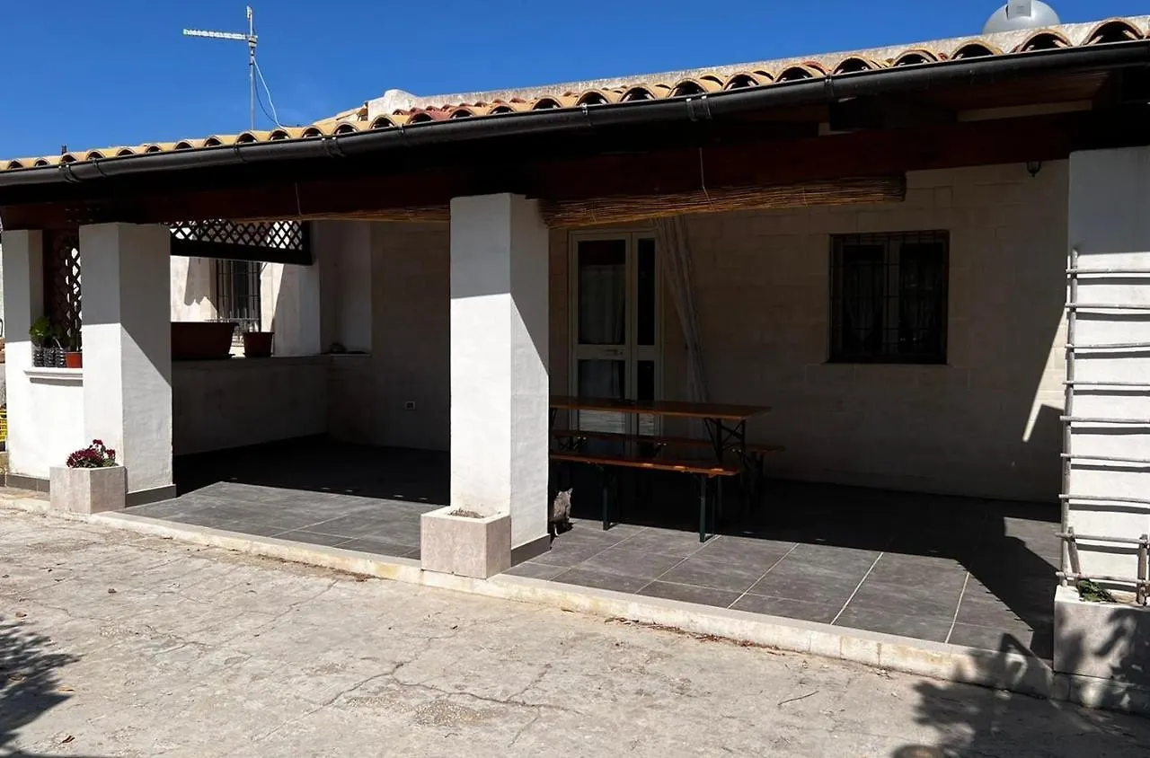 Dom wakacyjny Willa Casa I Due Pini Casa Modica